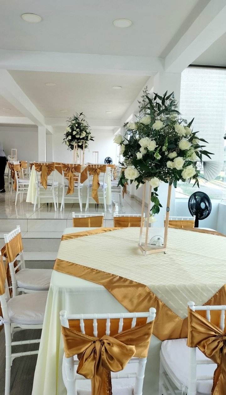 Fachada del salón para eventos
